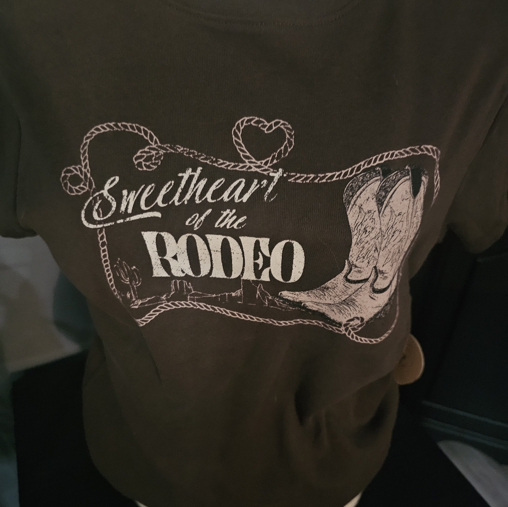 Cowgirl Tee Nwot xl